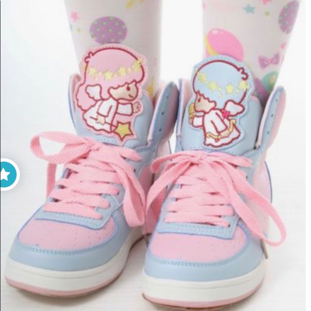 Little Twin Stars sneakers